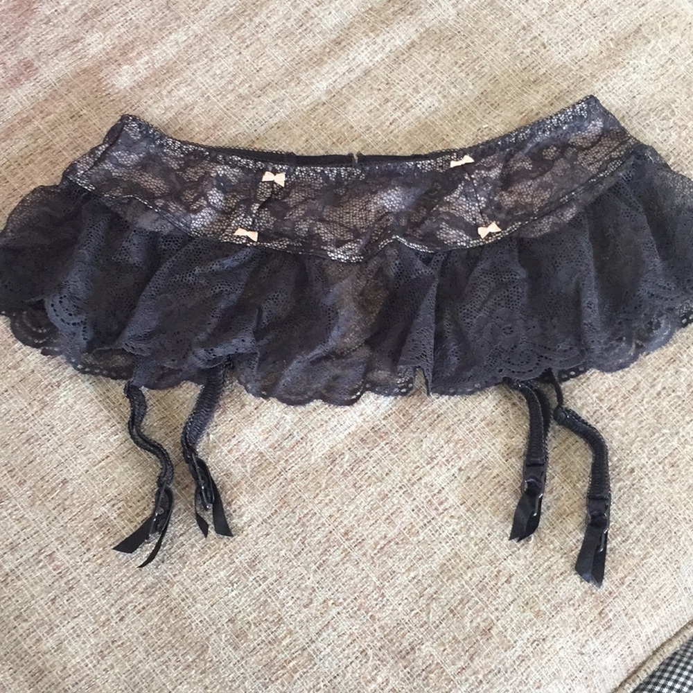 Victoria’s Secret garter belt